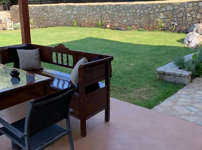 Вилла Danae Spartokhorion