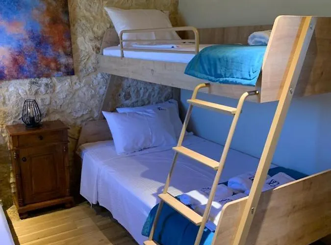 Danae Вилла Spartokhorion